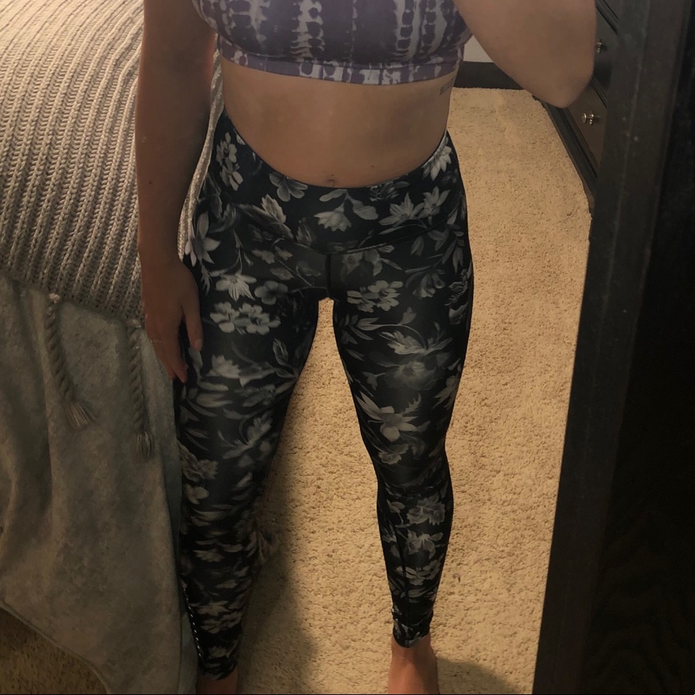 Old Navy Floral Leggings